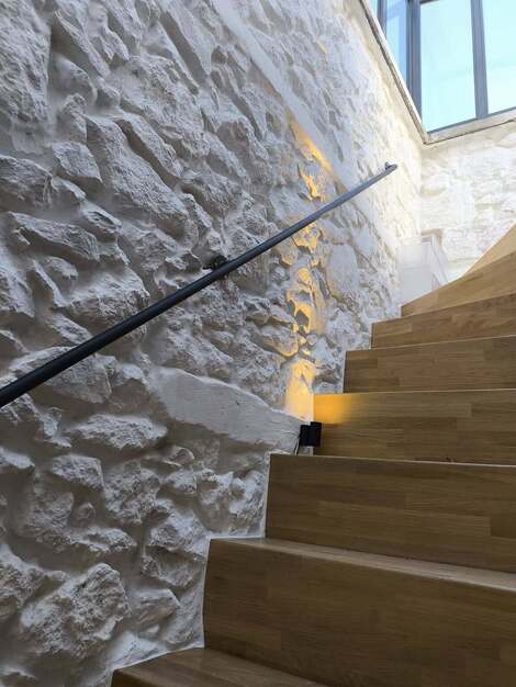 Μεταλλικές λεπτομέρειες σε οικία