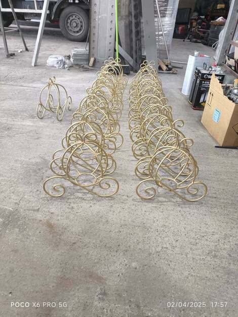 Μεταλλικά διακοσμητικά άμαξες