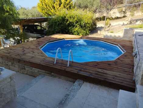 Μεταλλική κατασκευή για πισίνα